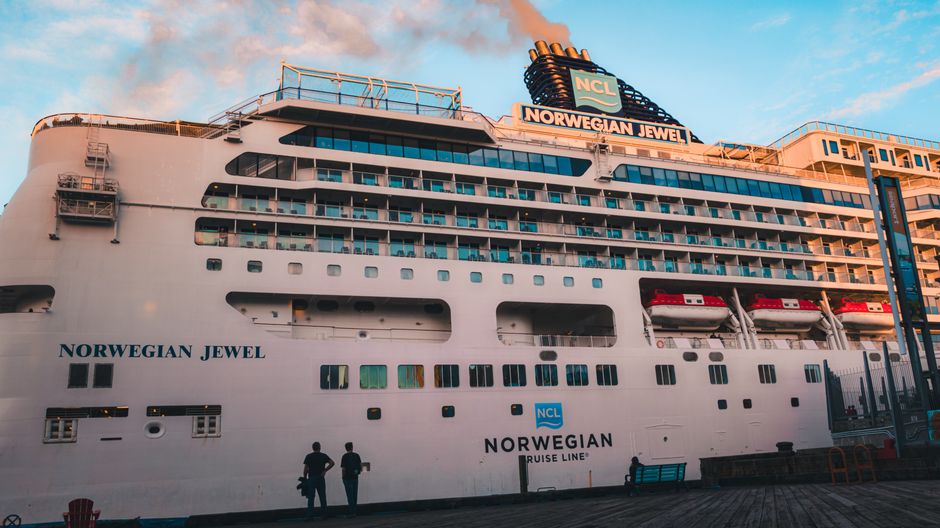 Which Cruise Line and Ship Should a First-Time Solo Cruiser Choose?