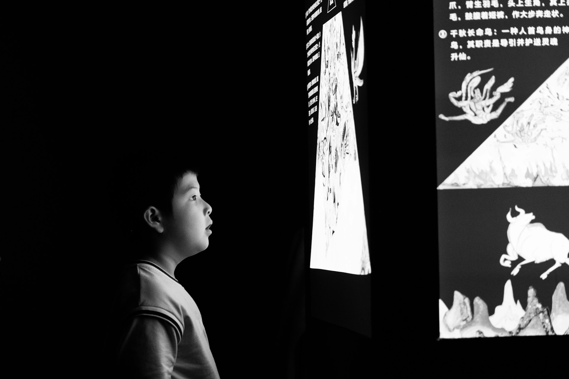 Unlocking Engagement: How Immersive Storytelling Transforms Digital Education